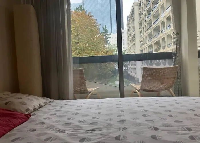 Cozy Flat In La Defense